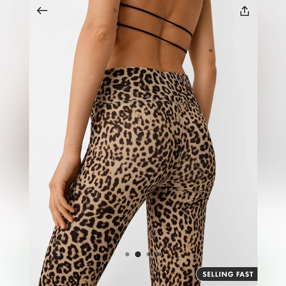 NWT Bershka leopard print flare pants M - Picture 2 of 5